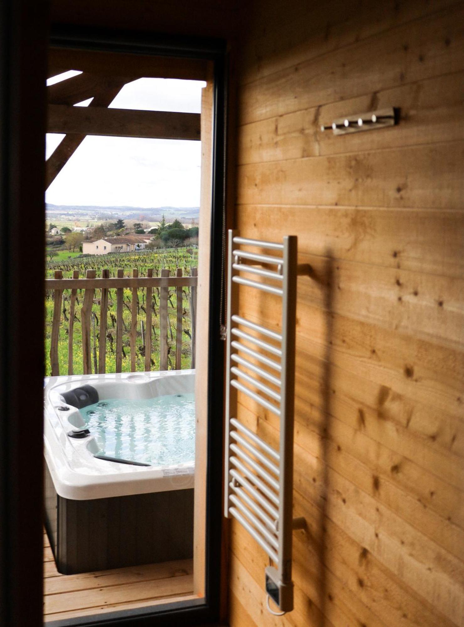 Le Domaine De La Tour Des Vents Bed and Breakfast Bergerac Eksteriør billede