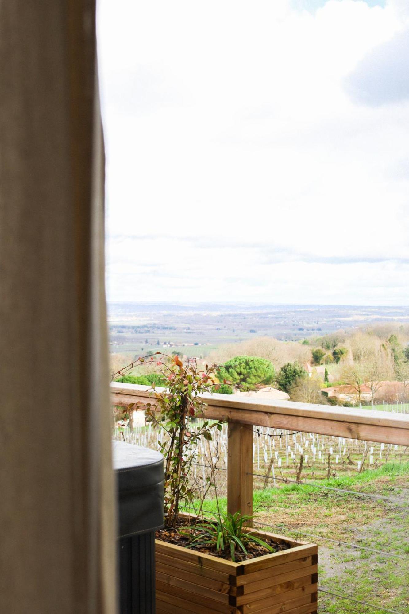Le Domaine De La Tour Des Vents Bed and Breakfast Bergerac Eksteriør billede